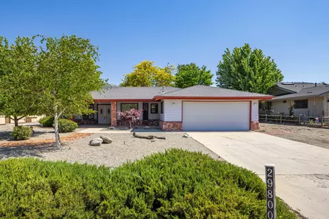 29800 Pinedale Dr, Tehachapi, CA 93561