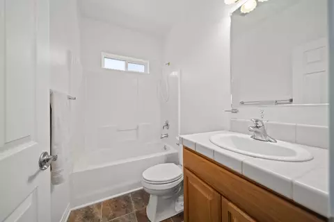24481 Jacaranda Dr, Tehachapi, CA 93561 photo 18