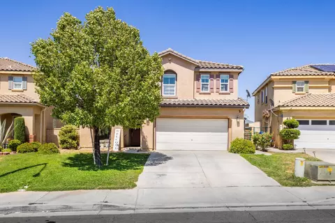 2641 Senna Ln, Palmdale, CA 93551