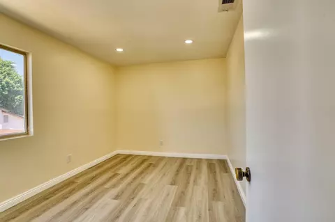 Bedroom - 44031 Mallow Ct, Lancaster, CA 93535 photo 7 of 7