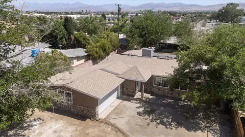 View/Area - 2152 Q5 E, Palmdale, CA 93550 photo 1 of 6