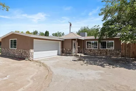 2152 Q5 E, Palmdale, CA 93550