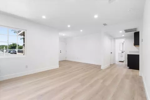 Living - 2152 Q5 E, Palmdale, CA 93550 photo 1 of 2