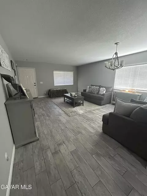 3649 Ave H10 E, Lancaster, CA 93535 photo 3