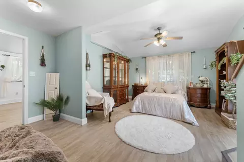 Bedroom - 22428 Highline Rd, Tehachapi, CA 93561 photo 5 of 5