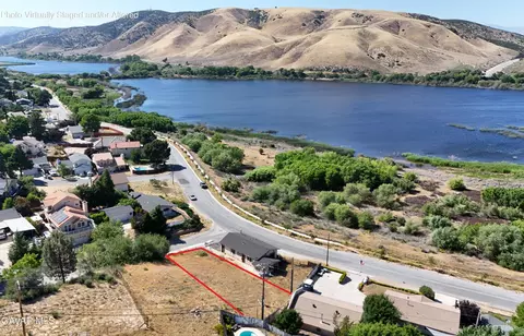 Denview Drive, Lake Elizabeth, CA 93532