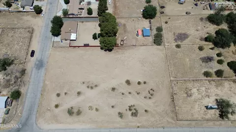 178 Th St E, Lancaster, CA 93535 photo 9