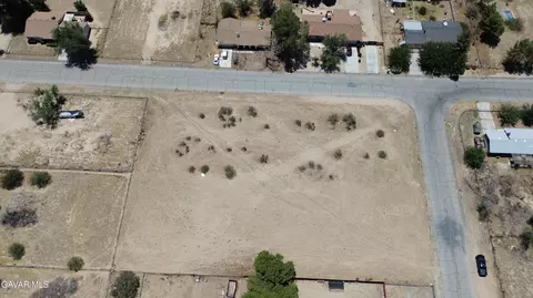 178 Th St E, Lancaster, CA 93535 photo 7