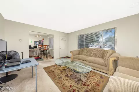 Living - 632 Oldfield St E, Lancaster, CA 93535 photo 2 of 2