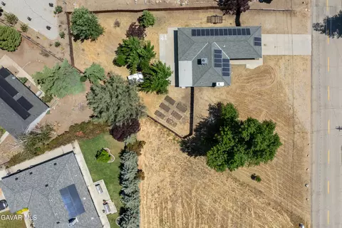 View/Area - 18120 Bold Venture Dr, Tehachapi, CA 93561 photo 3 of 7