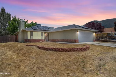 Exterior - 18120 Bold Venture Dr, Tehachapi, CA 93561 photo 5 of 5