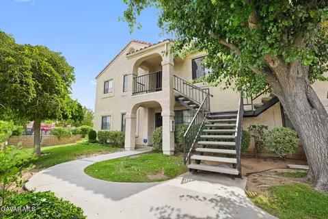 2554 Olive Dr #38, Palmdale, CA 93550