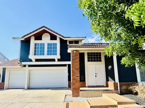 2215 Avenue R10 E, Palmdale, CA 93550