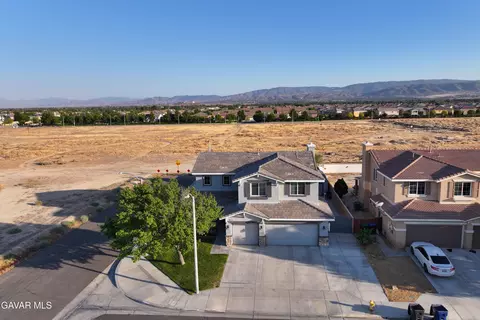 View/Area - 4604 Trojan Ct, Lancaster, CA 93536 photo 3 of 5