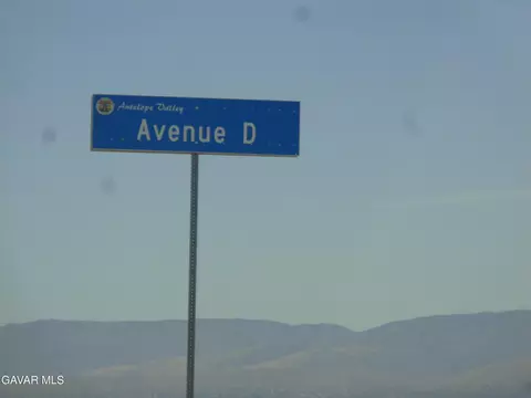 24 Stw Ave C8, Palmdale, CA 93551
