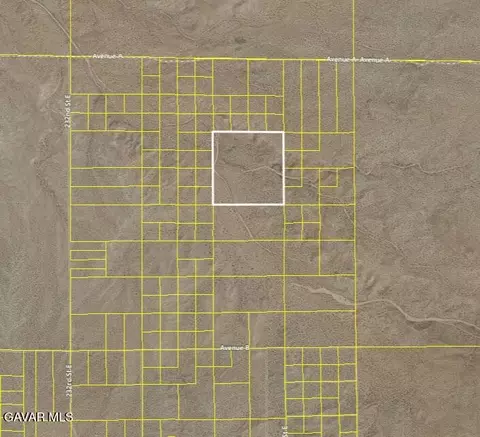 245 Th St East And A8, Lancaster, CA 93535 photo 3