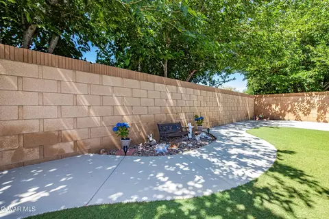 1037 Herzel Ave, Lancaster, CA 93535 photo 26