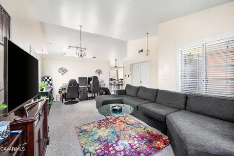 3038 Kaylyn St, Lancaster, CA 93535 photo 4