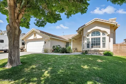 36525 Summerholly Cir, Palmdale, CA 93550