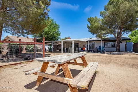 38847 E 2nd Street St E, Palmdale, CA 93550 photo 25