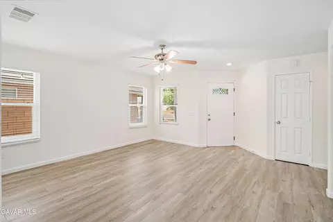45722 Palm Ln, Lancaster, CA 93535 photo 6