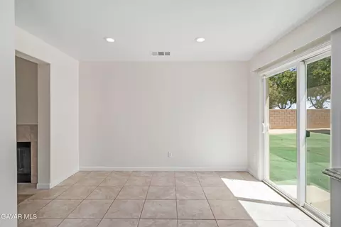 45722 Palm Ln, Lancaster, CA 93535 photo 12