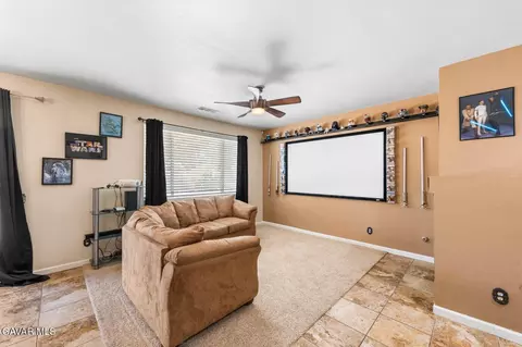 1706 Regents St, Lancaster, CA 93534 photo 6