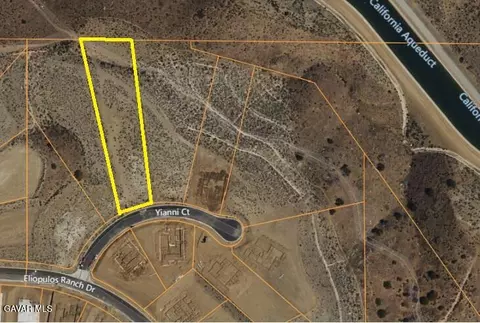 Joshua Ranch Lot On Yianni Court, Palmdale, CA 93551