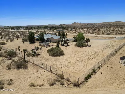 4961 Montiverde Rd, Mojave, CA 93501 photo 9