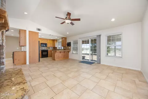 4961 Montiverde Rd, Mojave, CA 93501 photo 17
