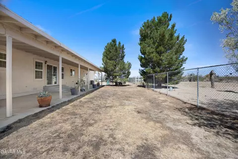 4961 Montiverde Rd, Mojave, CA 93501 photo 50