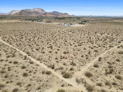 4961 Montiverde Rd, Mojave, CA 93501 photo 12