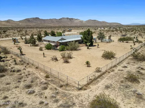 4961 Montiverde Rd, Mojave, CA 93501 photo 8