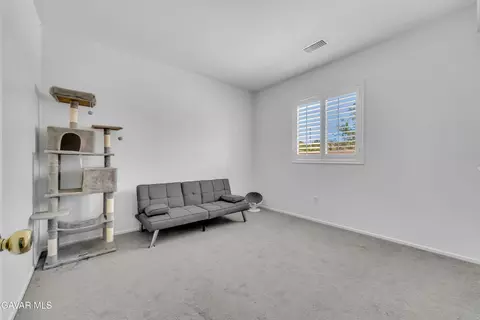 Bedroom - 43627 Rialto Dr, Lancaster, CA 93535 photo 3 of 3