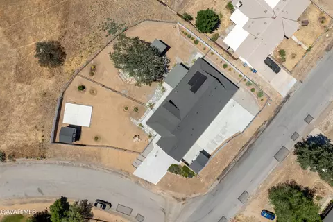 21813 Valley Vista Dr, Tehachapi, CA 93561 photo 4