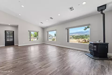 21813 Valley Vista Dr, Tehachapi, CA 93561 photo 9
