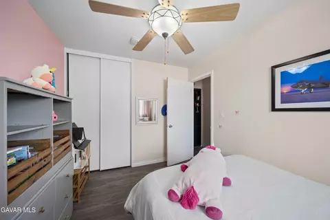 Bedroom - 44055 Elm Ave, Lancaster, CA 93534 photo 4 of 4