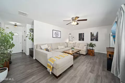 Living - 44055 Elm Ave, Lancaster, CA 93534 photo 1 of 3