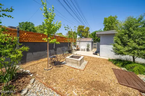 Exterior - 44055 Elm Ave, Lancaster, CA 93534 photo 7 of 10