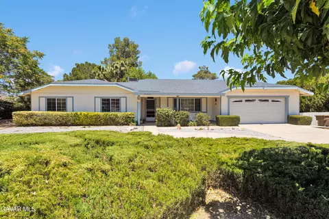 15204 Willow St, Hesperia, CA 92345