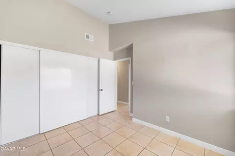 39056 Dianron Rd, Palmdale, CA 93551 photo 24