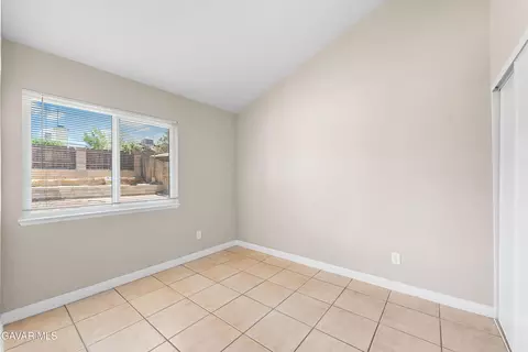 39056 Dianron Rd, Palmdale, CA 93551 photo 23