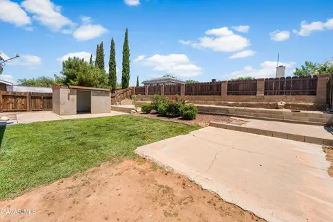 39056 Dianron Rd, Palmdale, CA 93551 photo 35