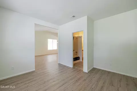 38537 37th St E, Palmdale, CA 93550 photo 17