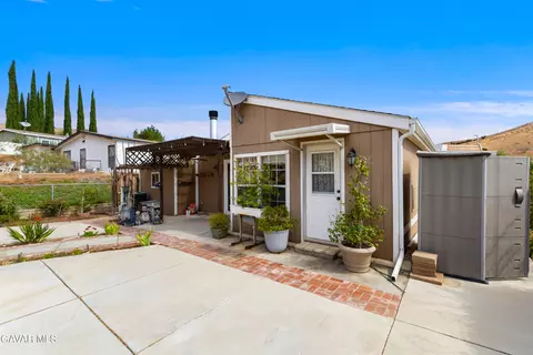 Exterior - 33105 Santiago Rd #SPC 149, Acton, CA 93510 photo 6 of 6