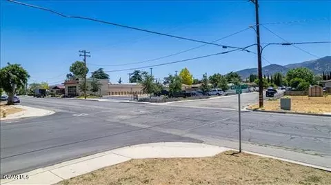 301 W C St, Tehachapi, CA 93561 photo 12
