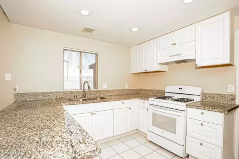 45142 Rodin Ave, Lancaster, CA 93535 photo 5