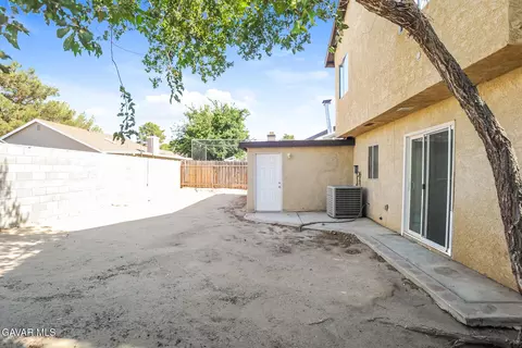 45142 Rodin Ave, Lancaster, CA 93535 photo 15