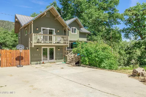 26780 Deertrail Dr, Tehachapi, CA 93561