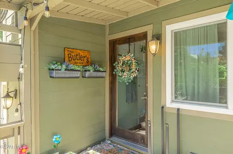 Exterior - 26780 Deertrail Dr, Tehachapi, CA 93561 photo 4 of 8